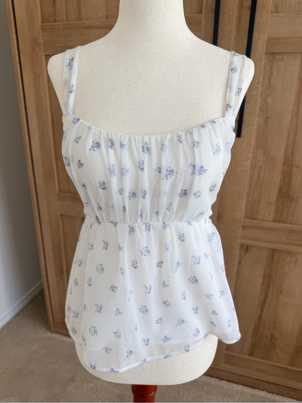 Abercrombie & Fitch White Camisole with Light Blue Floral Print